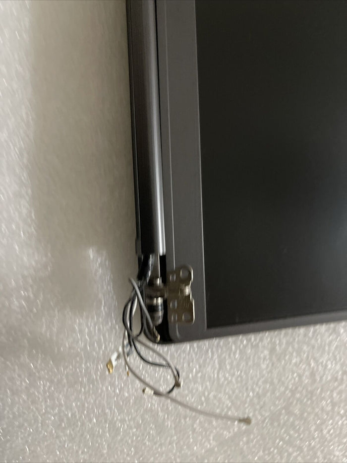 Defective Dell Latitude 7400 14" FHD LCD HD Cam Non Touchscreen 1GM66 H6 J4 D2