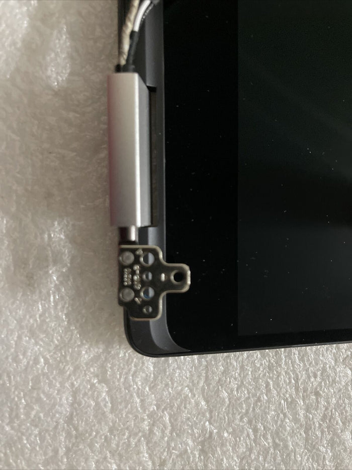 Defective Faulty Dell XPS 15 9575 Touchscreen LCD Silver VKTR1 3P07V K2 S7