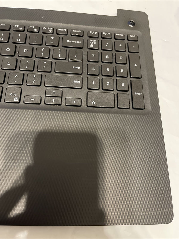 Dell Inspiron 15 3000 Laptop Palmrest Touchpad US/EN Keyboard P4MKJ P3 T2