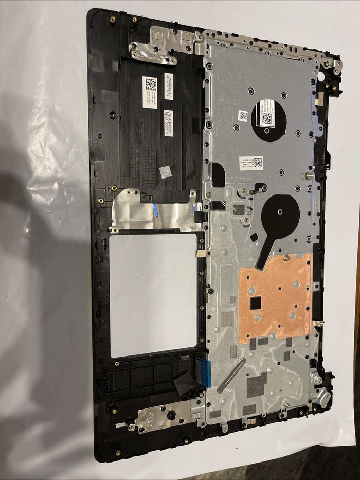 Dell Inspiron 15 3000 Laptop Palmrest Touchpad US/EN Keyboard P4MKJ P3 T2