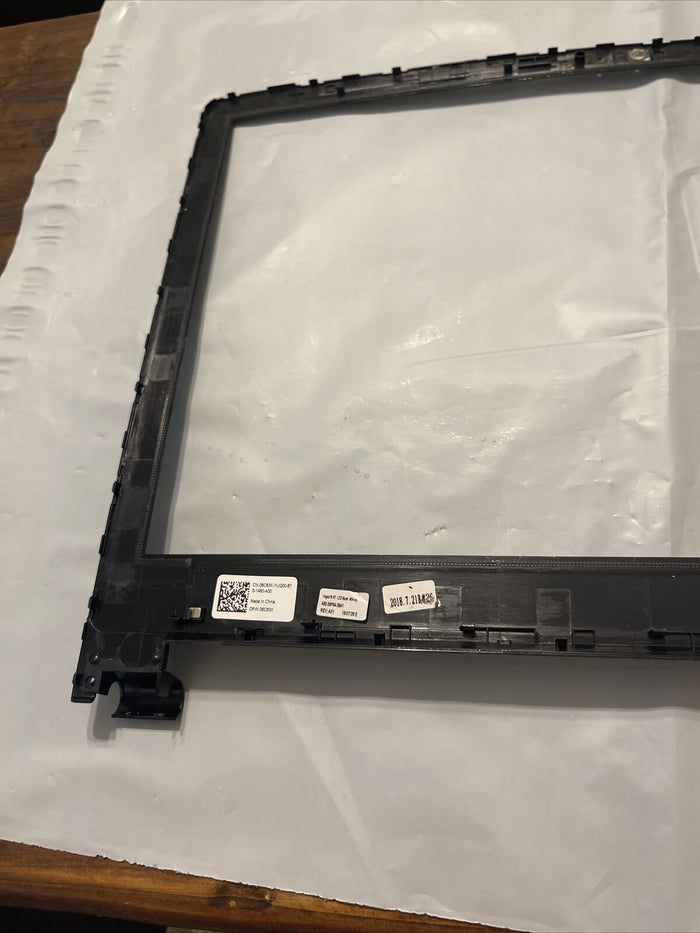 Dell Inspiron 15-3567 15.6" Laptop LCD Front Bezel Cover 6C63X 06C63X N2