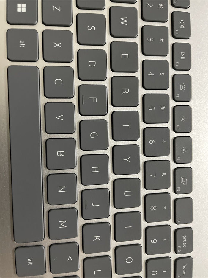 Dell Inspiron 16 5625 5620 Palmrest English Backlit Keyboard Silver 0HJ5PC K2 P7