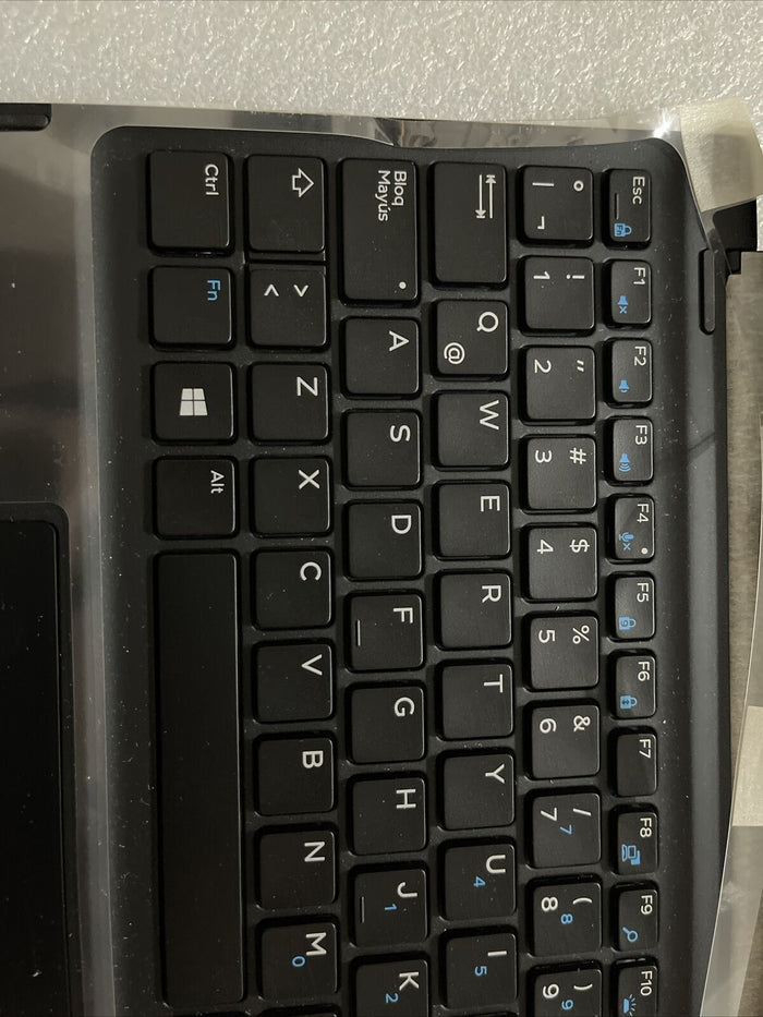 Dell Latitude 7285 2-in-1 Tablet Dock Spanish Keyboard  No battery K17M001 N1