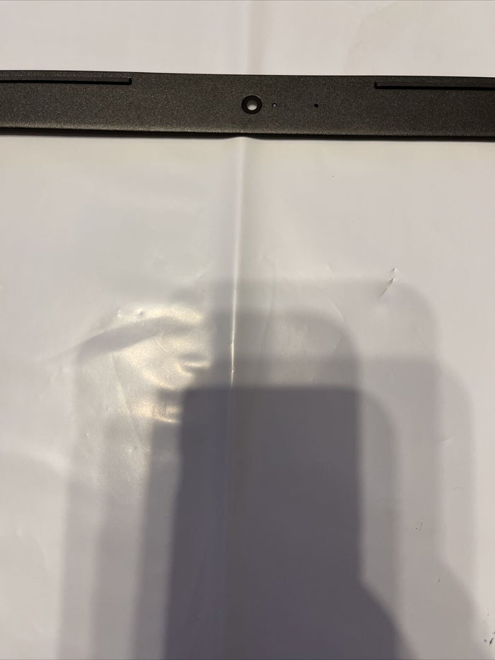 Dell OEM Inspiron 3000 3482 3482 3493 14" Front Trim LCD Bezel Y5J01 0Y5J01  N1