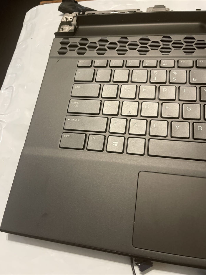 Dell Palmrest Keyboard Alienware15 M15 R3 Speakers/ extras 3DYGJ 03DYGJ P7 T3