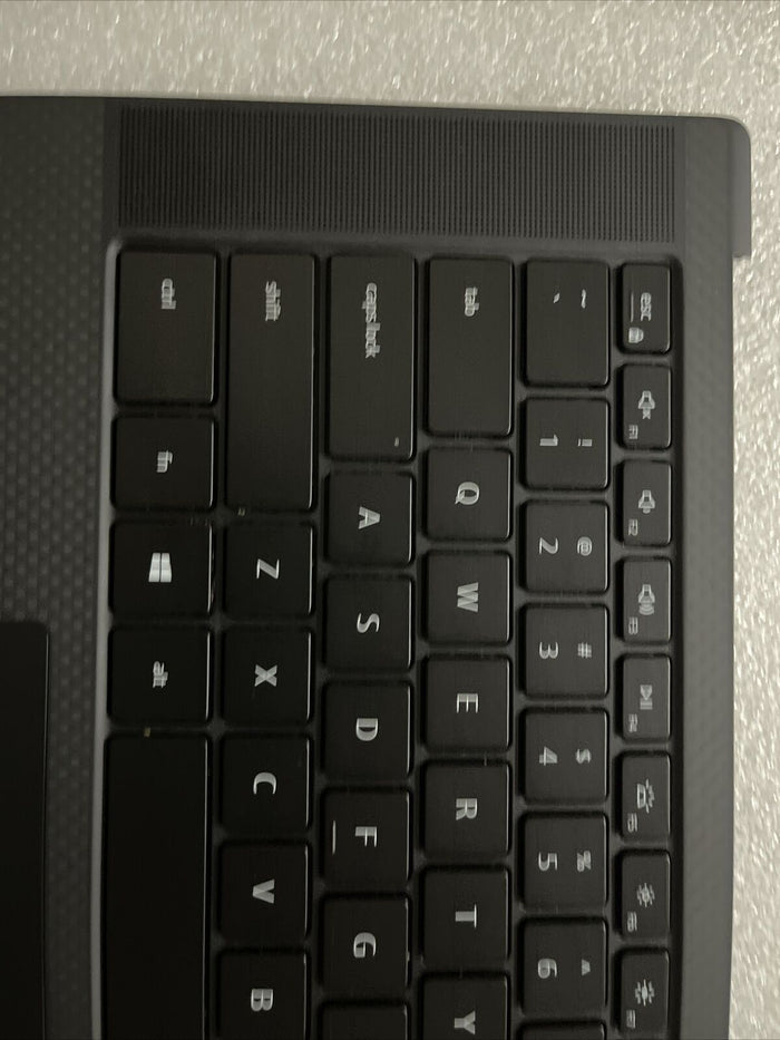 Dell Precision 5550/5560/5570 Palmrest, Touchpad US Backlit Keyboard 5Y9T0 M2D5