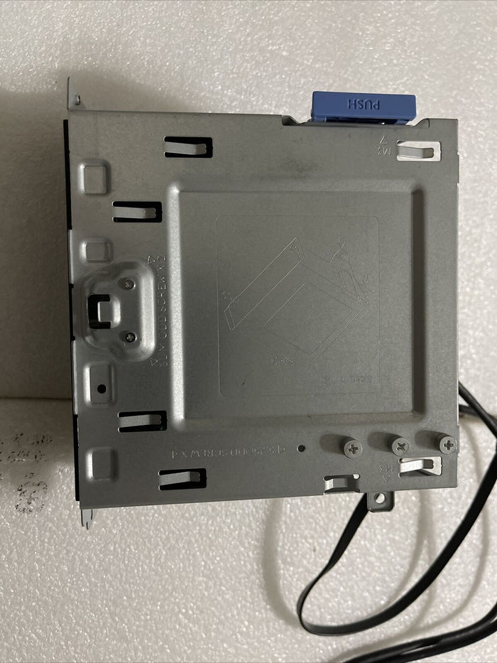 Genuin Dell Front Panel 5.25" Esata USB 3.0 CF  +MS / XD Bracket Bracket QN98 K5