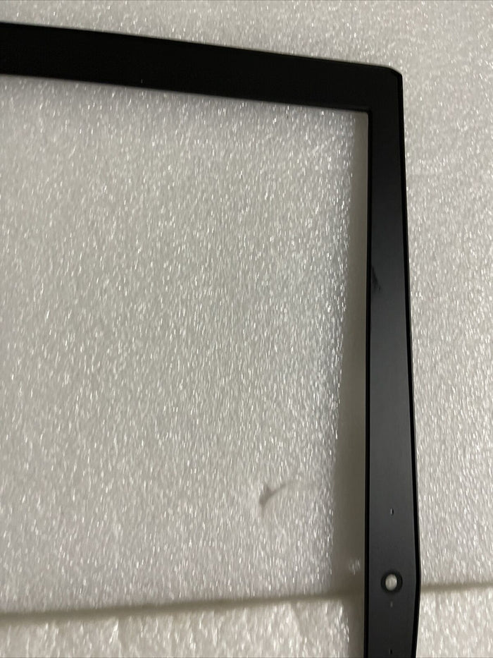 Genuine Dell Alienware 15 R2 R1 LCD Bezel with Logo Board P5FXG 0P5FXG H1 N3