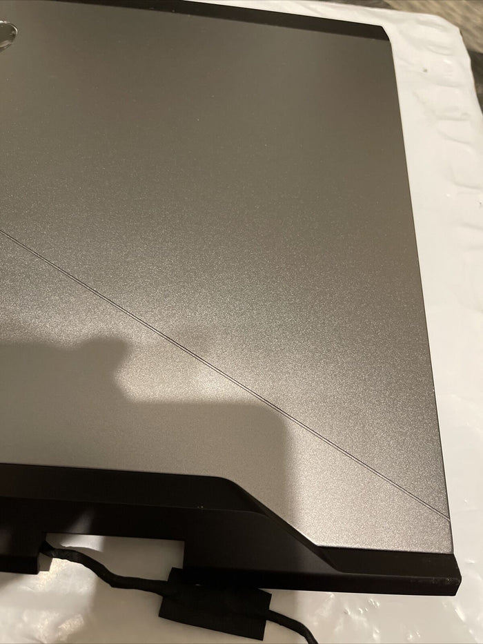 GENUINE DELL ALIENWARE 17 R4 LCD BACK COVER LID CHA01  AM1QB000130 2JJC5 C2