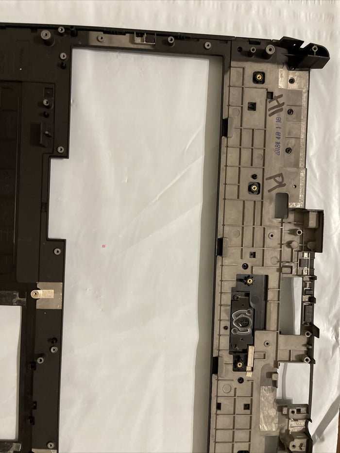 GENUINE DELL ALIENWARE 17 R4 PALMREST ASSEMBLY AP1QB000410 K3Y92 0K3Y92 H1 P1
