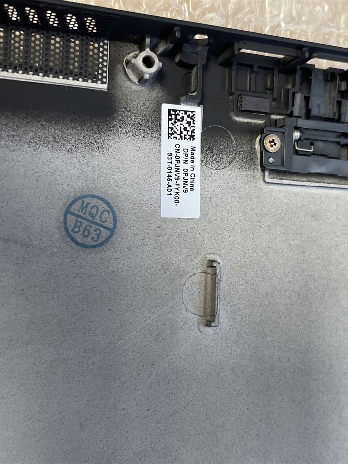 Genuine Dell Alienware M15 LCD Bottom Base Shell Back Cover PJNV9 0PJNV9 B6