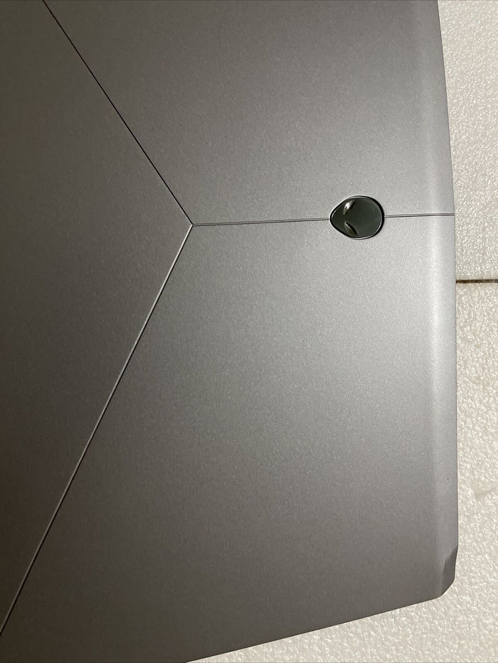 Genuine Dell Alienware M17 17.3" Laptop LCD Back Cover Camera 7R35P 07R35P H4 A2