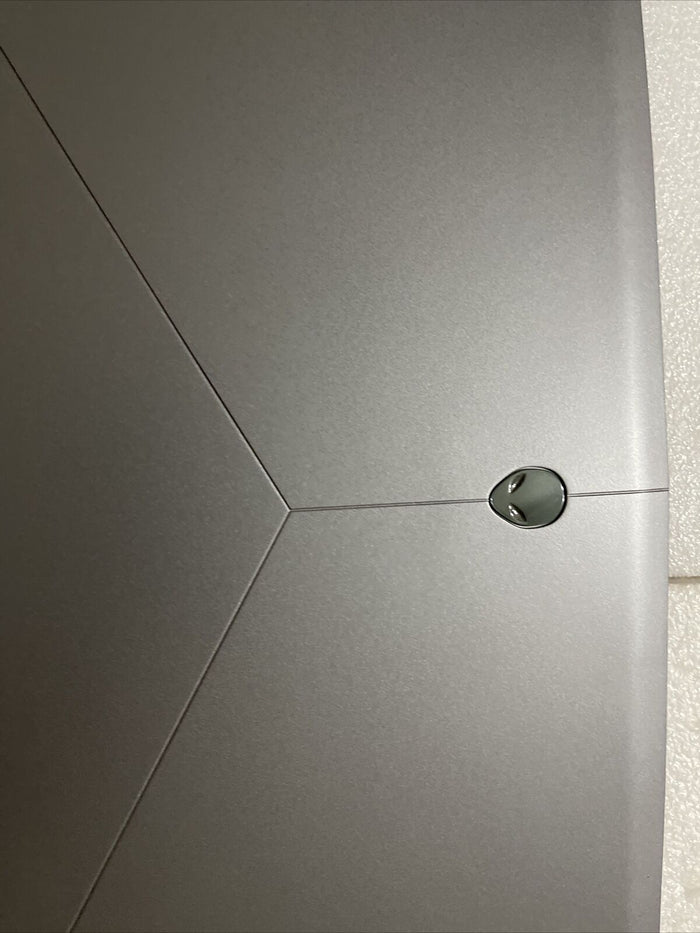 Genuine Dell Alienware M17 17.3" Laptop LCD Back Cover Camera 7R35P 07R35P H4 A2