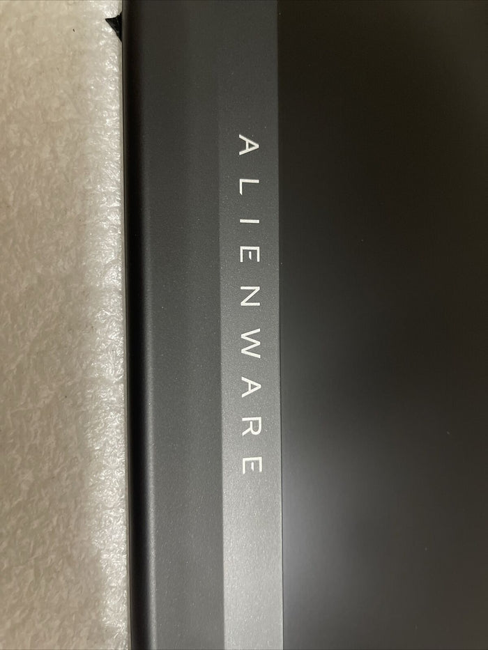 GENUINE Dell ALIENWARE M17 R5 QHD 17.3" LED 165Hz COMPLETE SCREEN R8DWC PHL4