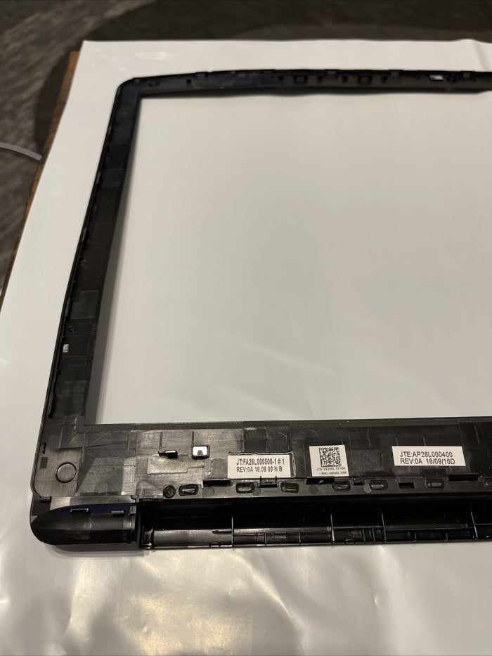 GENUINE Dell G3 17 3779 LCD Display Bezel AP26L000400 FJ901 0FJ901  N1