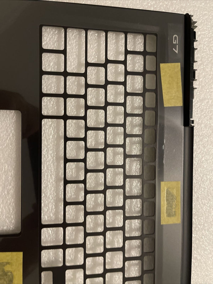 Genuine Dell Inspiron 15 7588 Laptop UPPER CASE Palmrest M2NYF 0M2NYF N2 A1
