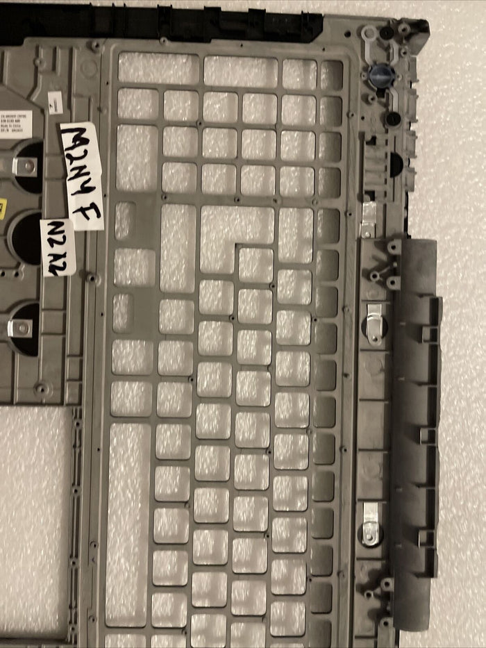 Genuine Dell Inspiron 15 7588 Laptop UPPER CASE Palmrest M2NYF 0M2NYF N2 A1