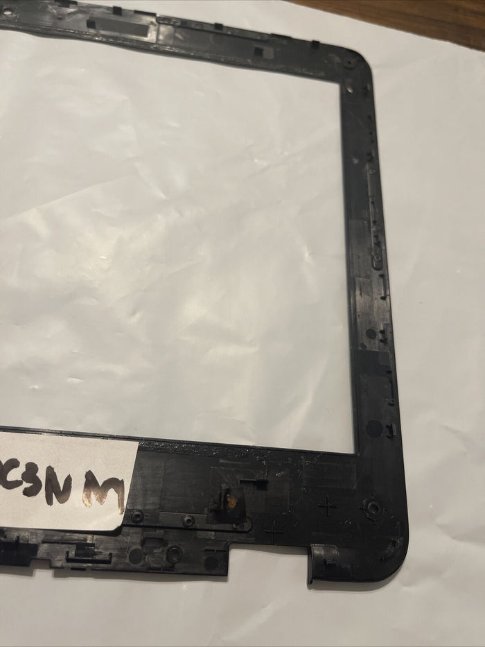 GENUINE Dell Latitude 3380 LCD Front Bezel w/ Webcam Port Black P/N 0C3NM N3