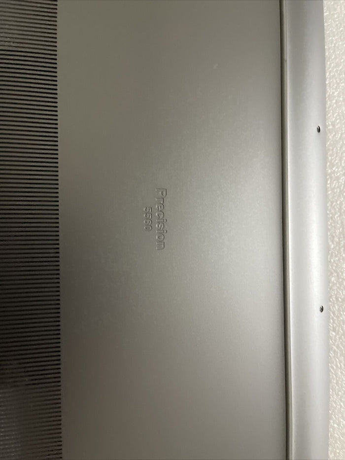 GENUINE DELL PRECISION 5560 BOTTOM COVER WITH AUDIO PORT Silver 9RFWJ 9RFWJ Strg
