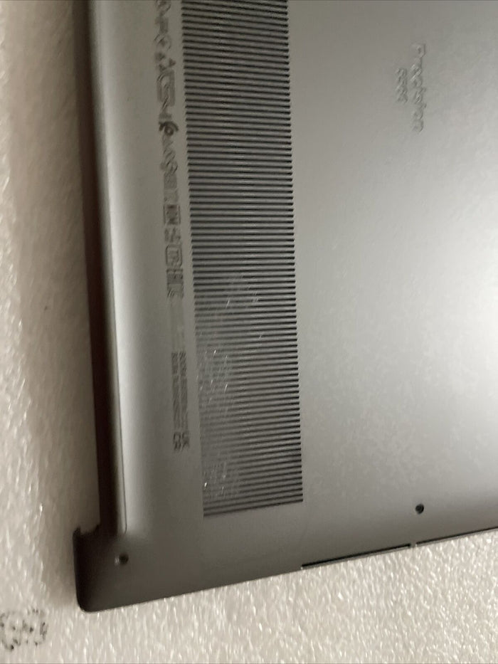GENUINE DELL PRECISION 5560 BOTTOM COVER WITH AUDIO PORT Silver 9RFWJ 9RFWJ Strg