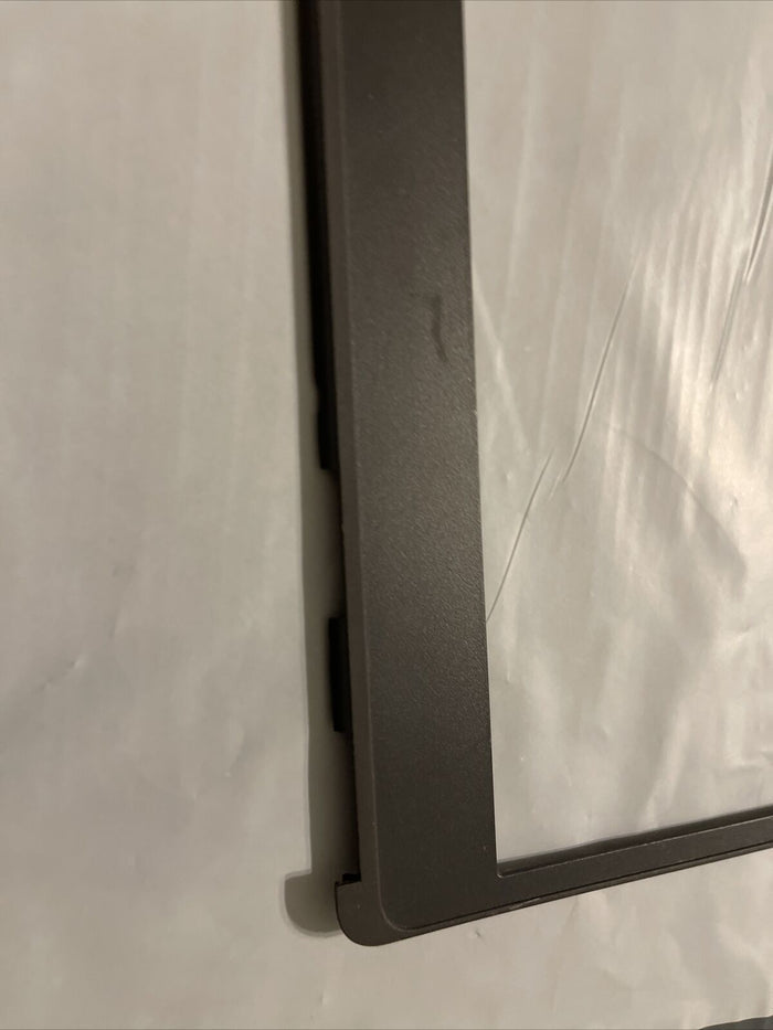 Genuine Dell Precision 7550 M7550 LCD Bezel Front Frame IR 6WT7M 06WT7M N4