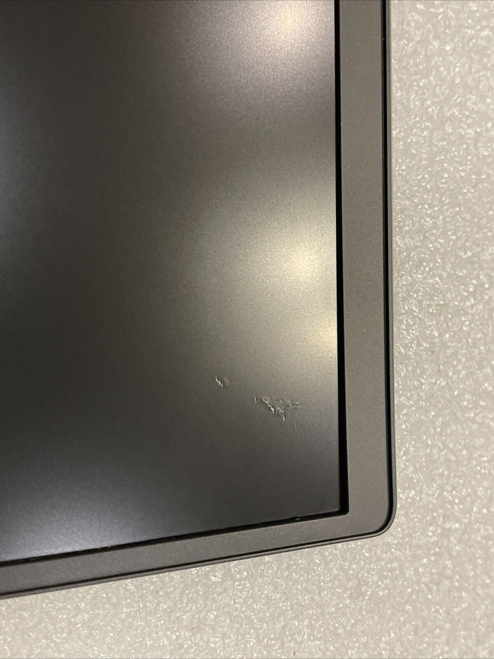 Genuine Dell Precision 7780 NonTouch LCD Screen  Y22XN XJ71W KMF2 Scratch On Lcd
