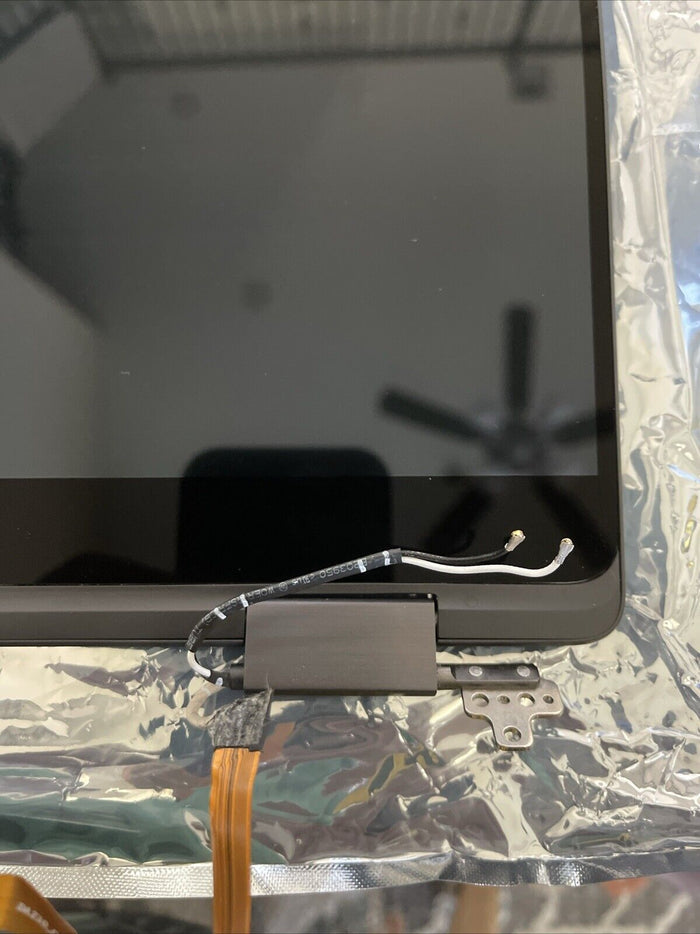 Genuine Dell XPS 15 9575 Touchscreen LCD No Bezel Black VKTR1 0VKTR1 jt F2