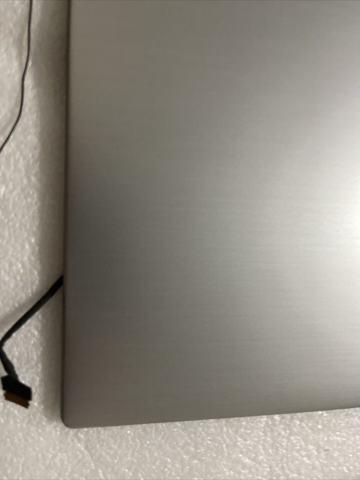Genuine Lenovo Ideapad S145-15IWL Laptop Back Cover Silver  AP1A4000210 Ata d4