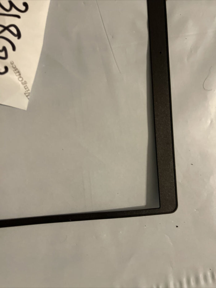 Genuine Oem Dell Lcd Trim Front Bezel Plastic 318G3 0318G3 N4