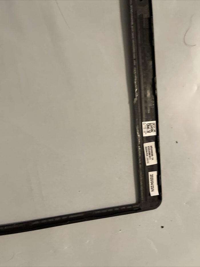 Genuine Oem Dell Lcd Trim Front Bezel Plastic 318G3 0318G3 N4
