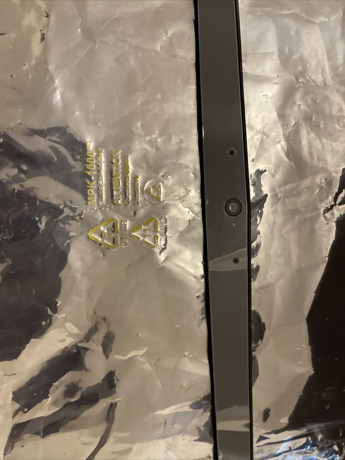 OEM Dell Alienware M17 R1 R2 ALW17M LCD Bezel Front Screen 9HJPW 09HJPW Grade A