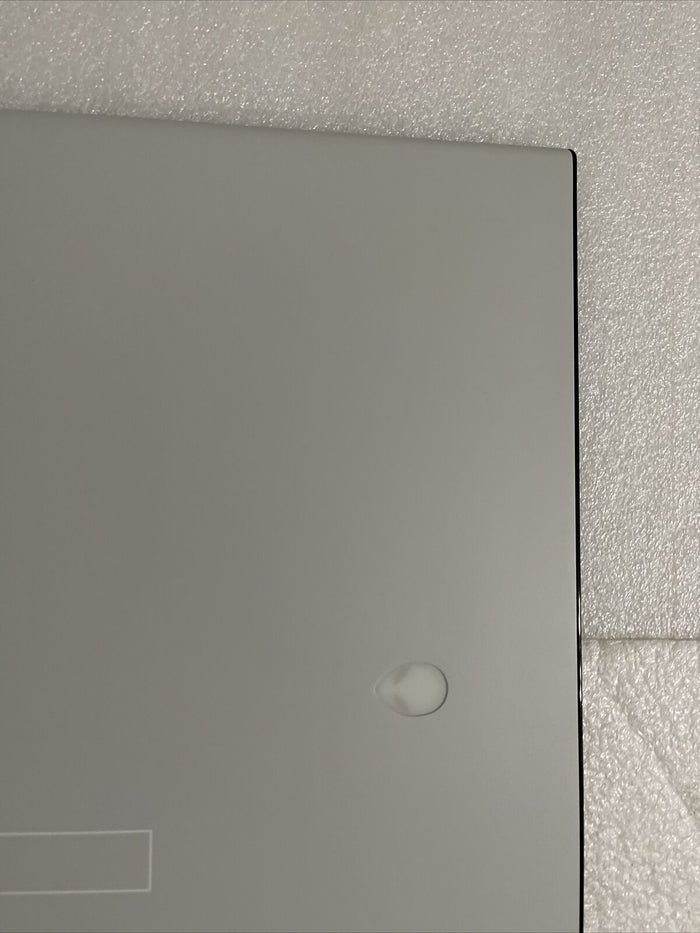 Oem Dell Alienware M17 R3 LCD Back Cover 17.3 White 0R0CJC R0CJC H1 Q1