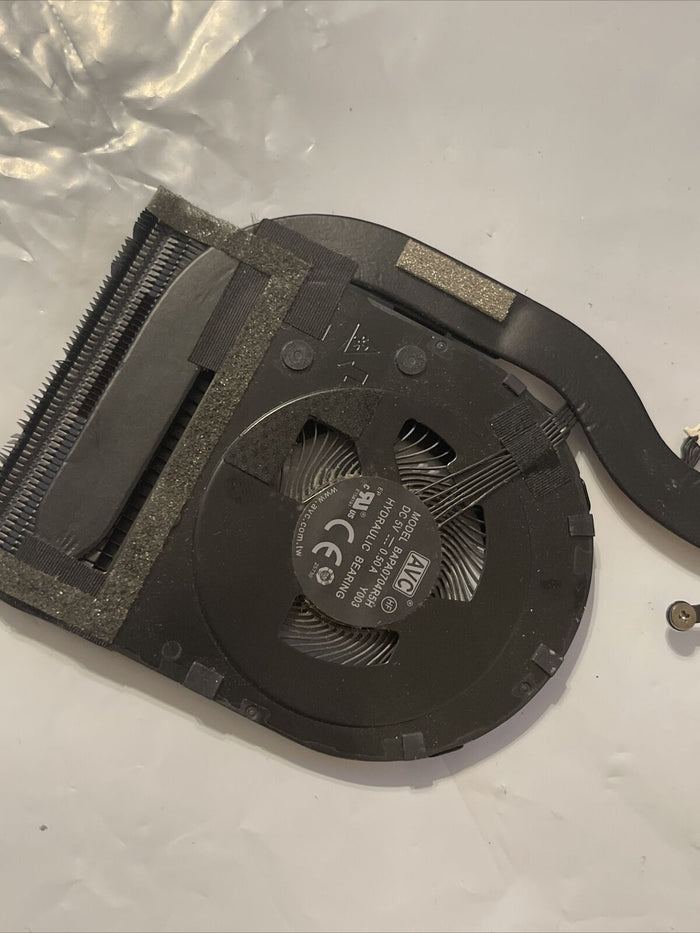 Original Lenovo ThinkPad T490 CPU Heatsink Cooling Fan FRU 01AY994 Ata