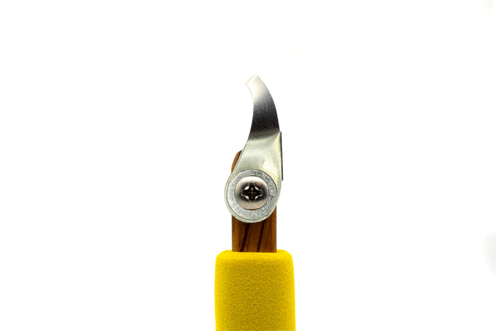 P1 Curved V Tip Clay Carving Tool