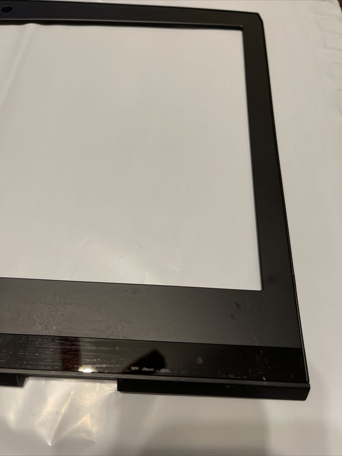 PN5XV Dell Alienware 17 R4 LCD Front Trim Cover Plastic Bezel Webcam PN5XV N1